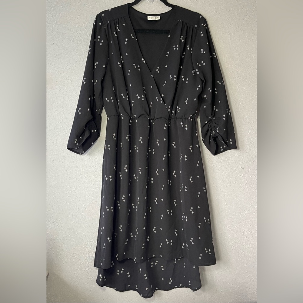 Studio B Size XL Black & White Faux Wrap Square Dots High-Low Dress